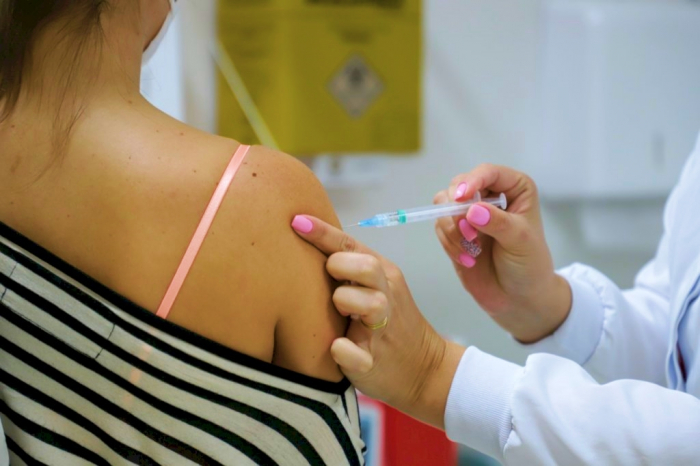 Novo fase da vacinação em SC inicia nesta quarta e contempla 218,2 mil pessoas