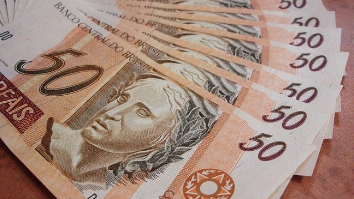 Sem acerto político, auxílios do governo de SC não têm data para começar