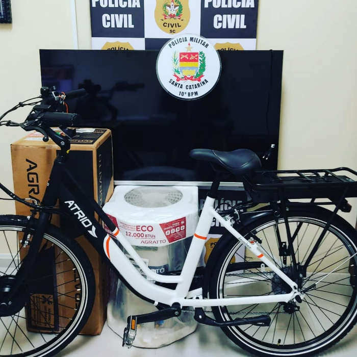 Polícia cumpre mandados de busca e apreensão em Benedito Novo e Doutor Pedrinho