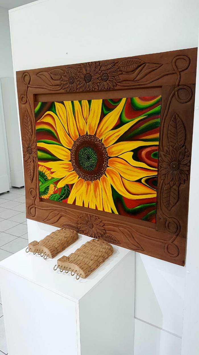 FIC recebe exposição Madeira Viva