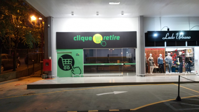 Cooper inaugura Clique e Retire em Indaial