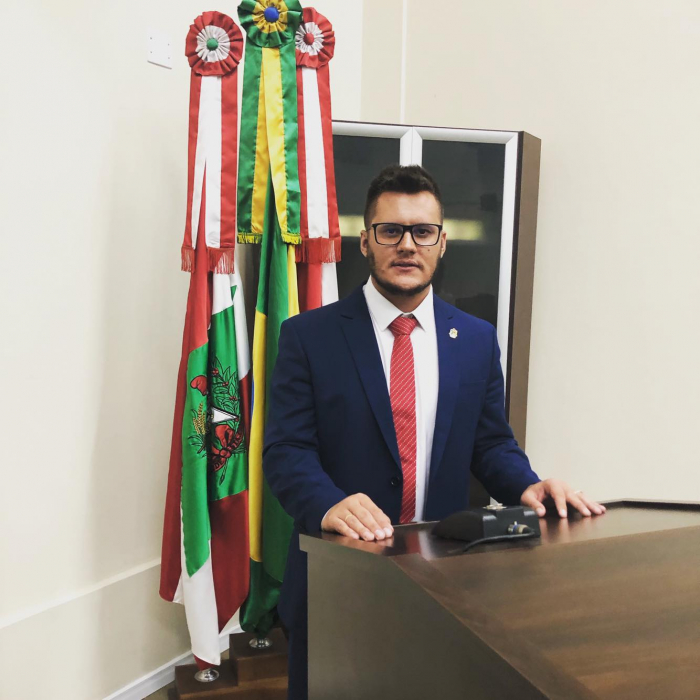 Vereador Diogo Pinho viabiliza mais de R$1 milhão em recursos para Indaial 