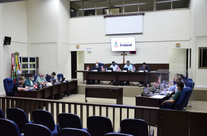 Sete projetos foram aprovados na reunião ordinária de terça-feira (13)