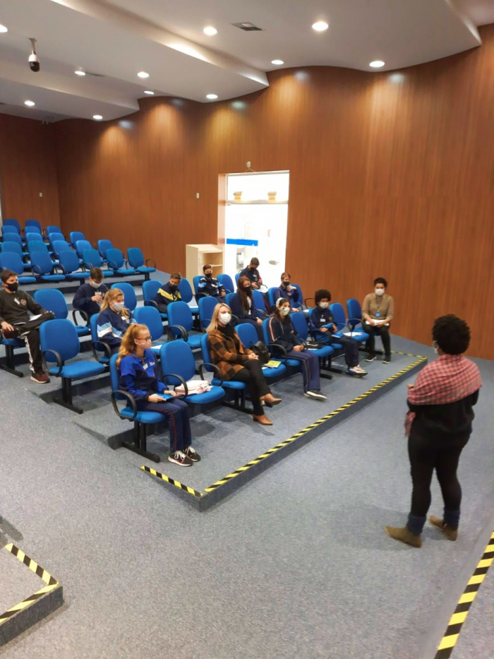 Oficina de Discurso para o Parlamento Jovem 