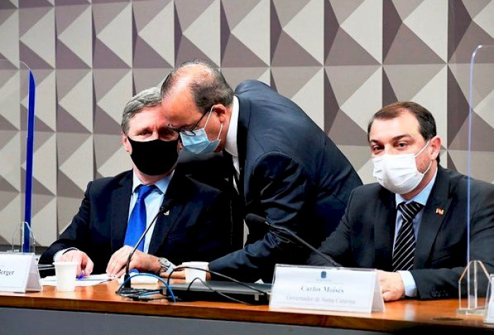Por acordo, Moisés promete mais R$ 100 milhões para a BR-470