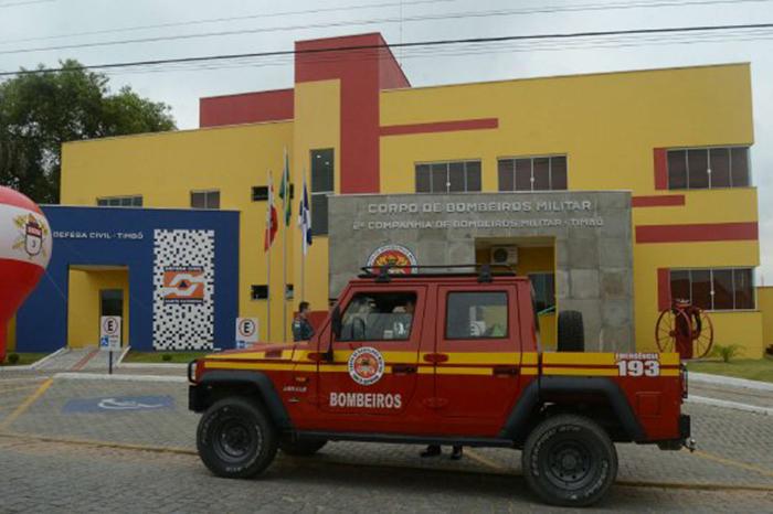 Defesa Civil de Timbó começa atender junto ao prédio do Corpo de Bombeiros