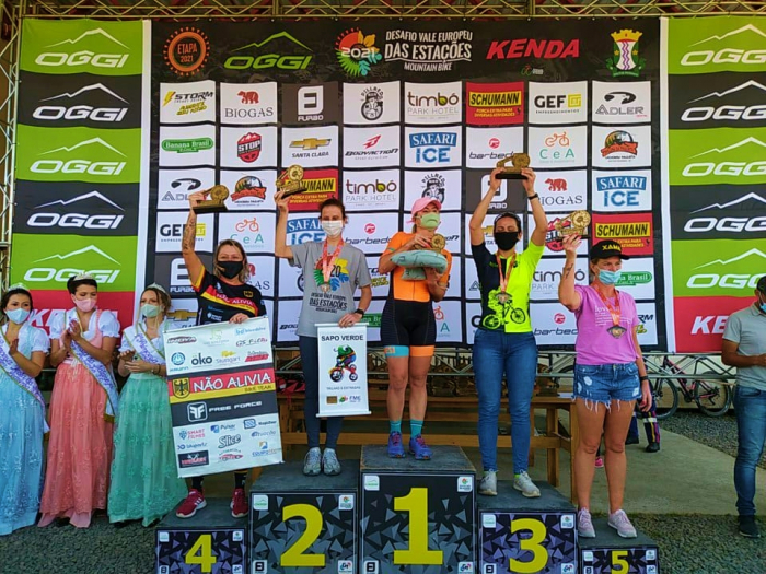 Atletas da FME Indaial/Sapo Verde participaram da Maratona de Ciclismo “Desafio Vale Europeu das Estações”