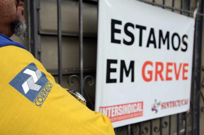 Greve dos Correios pode atrasar contas e entregas