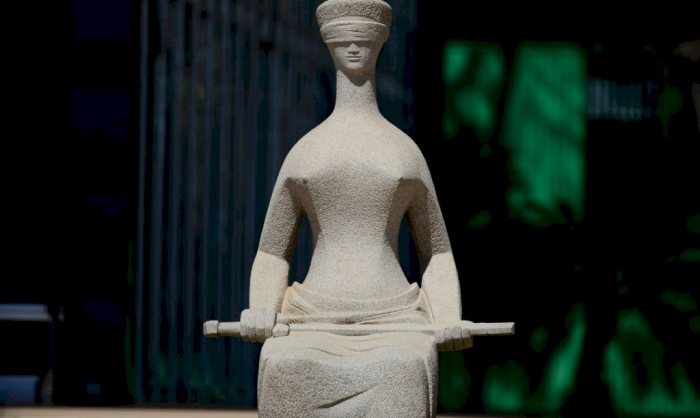 Supremo começa a julgar limites de propagandas eleitorais em jornais