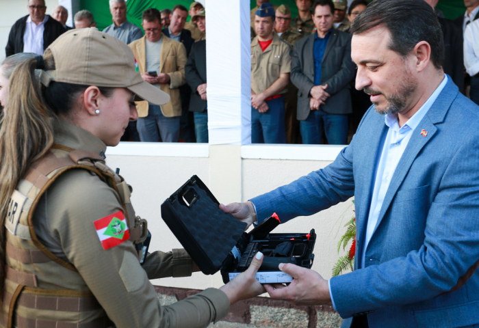 Polícia Militar recebe novos veículos e equipamentos e ativa 10 novos batalhões