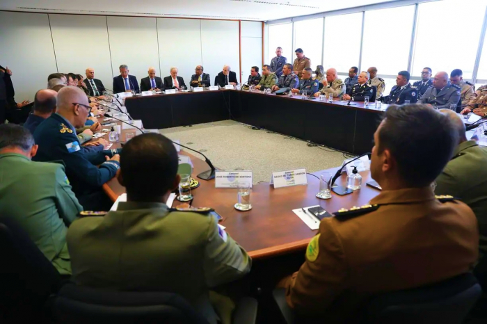 Presidente do TSE se reúne com todos os 27 comandantes das PMs