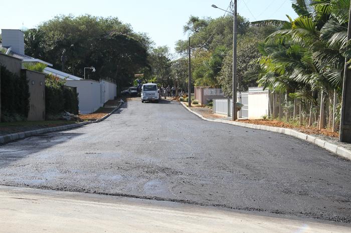Mais quatro bairros são beneficiados pelo Programa Pavimenta Timbó