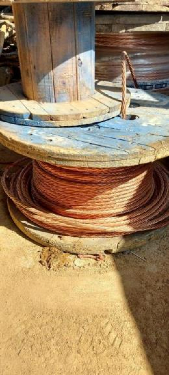 Setenta quilos de fio de cobre são furtados em Timbó