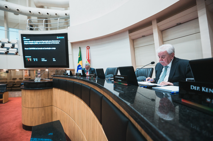 Deputados parabenizam governador eleito de SC