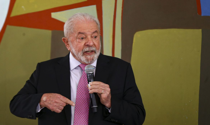 Morte de reitor de universidade catarinense foi aberração, diz Lula