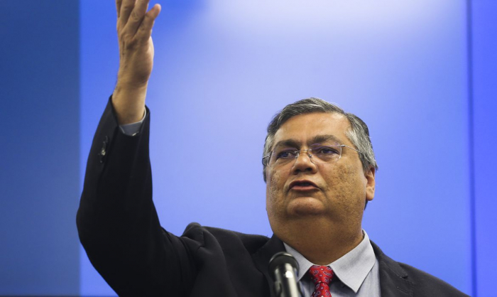 Dino afirma que 100 homens da Força Nacional chegam hoje em Roraima