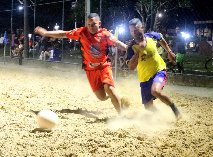 Finais do Municipal de Futebol de Areia acontecem hoje