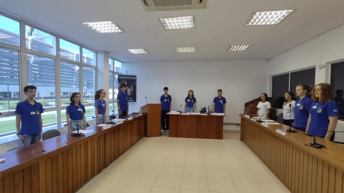 Parlamento Jovem realiza 3ª Sessão Ordinária no Plenarinho Ditmar Krüger