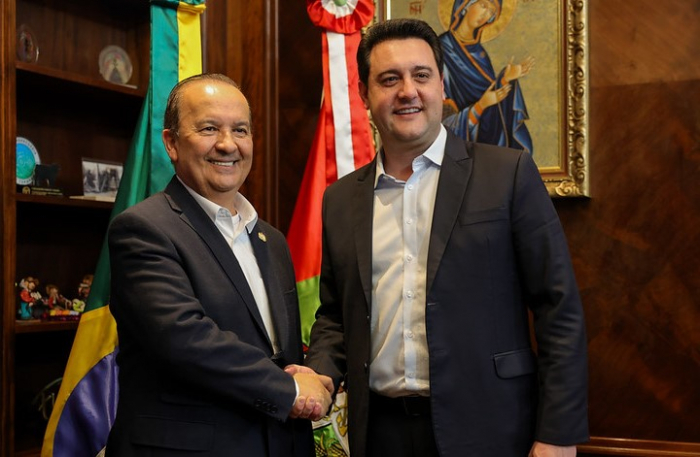 Reforma Tributária é principal tema de encontro entre Jorginho e Ratinho Júnior