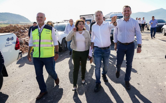 Comitiva do Estado e ministro dos Transportes avaliam infraestrutura rodoviária de SC