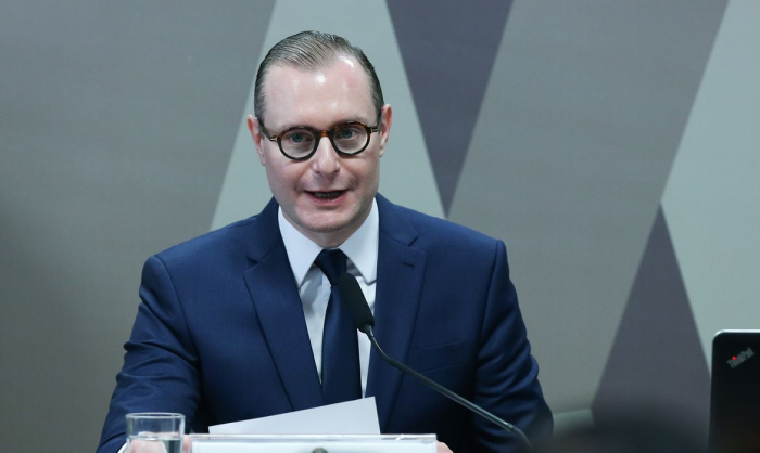 Cristiano Zanin é empossado no cargo de ministro do STF