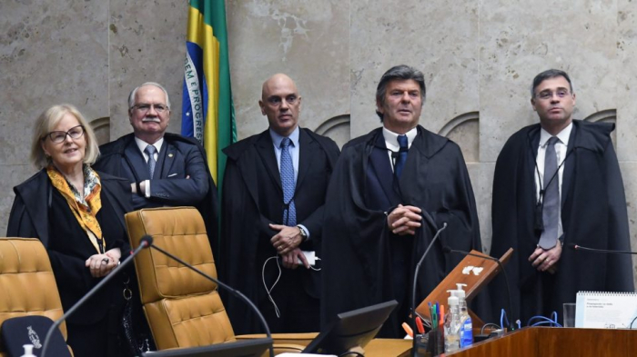 Supremo rejeita denúncia da Lava Jato contra senadores