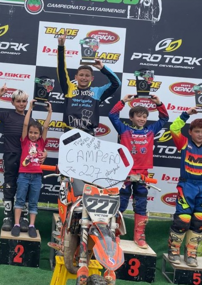 Piloto de Indaial é campeão catarinense de Velocross