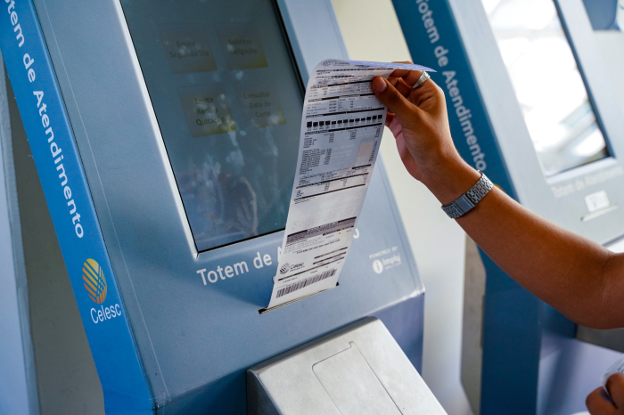 “Celesc Conta em Dia” inicia hoje em todas as lojas da companhia no Estado