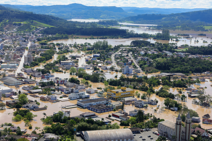 Vítimas de chuvas em SC têm novos prazos para pagar dívidas